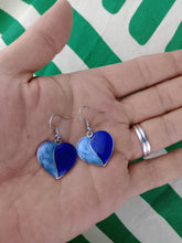 Cargar imagen en el visor de la galería, Pendientes Gaudi Corazones Azules
