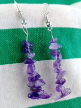 Cargar imagen en el visor de la galería, Pendientes Amatista Chips

