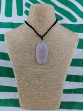 Cargar imagen en el visor de la galería, Colgante Cuarzo Rosa Acero inoxidable
