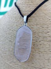 Cargar imagen en el visor de la galería, Colgante Cuarzo Rosa Acero inoxidable
