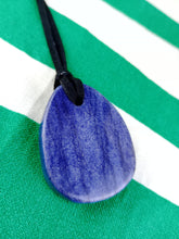 Cargar imagen en el visor de la galería, Colgante Cuarzo Azul Mod 1
