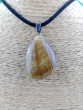 Cargar imagen en el visor de la galería, Colgante Ojo de Tigre Lagrima Mod. 1

