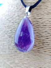 Cargar imagen en el visor de la galería, Colgante Amatista Lagrima Mod. 2
