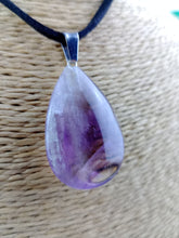 Cargar imagen en el visor de la galería, Colgante Amatista Lagrima Mod. 1
