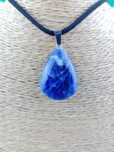 Cargar imagen en el visor de la galería, Colgante Sodalita Lagrima Mod. 3
