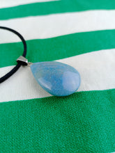 Cargar imagen en el visor de la galería, Colgante Cuarzo Azul Lagrima Mod. 2
