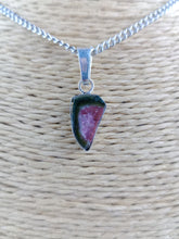 Cargar imagen en el visor de la galería, Colgante Turmalina Sandia
