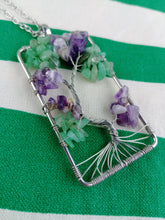 Cargar imagen en el visor de la galería, Colgante Arbol de Amatista y Aventurina
