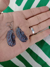 Cargar imagen en el visor de la galería, Pendientes Plumas (Muy ligeros)
