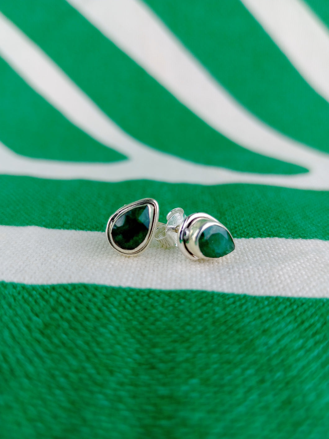 Pendientes Pin Esmeralda Lagrima Plata