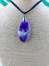 Cargar imagen en el visor de la galería, Colgante Amatista Bandeada Mod 5
