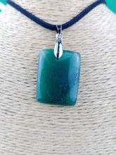 Cargar imagen en el visor de la galería, Colgante Jade Verde Mod. 5
