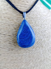 Cargar imagen en el visor de la galería, Colgante Cuarzo Azul Lagrima Mod. 8
