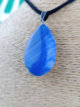 Cargar imagen en el visor de la galería, Colgante Cuarzo Azul Lagrima Mod. 6
