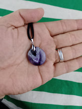 Cargar imagen en el visor de la galería, Colgante Amatista Bandeada Mod 3
