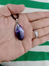Cargar imagen en el visor de la galería, Colgante Amatista Bandeada Mod 2
