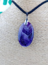 Cargar imagen en el visor de la galería, Colgante Amatista Bandeada Mod 1
