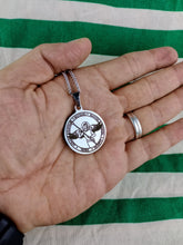 Cargar imagen en el visor de la galería, Colgante Shunguita Arcangel Miguel
