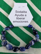 Cargar imagen en el visor de la galería, Pulsera Sodalita Nuggets
