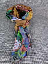 Cargar imagen en el visor de la galería, Pañuelo Gatos Dali Mod. 1
