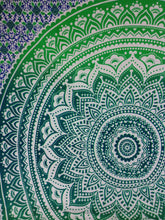 Cargar imagen en el visor de la galería, Bandera Mandala Verde
