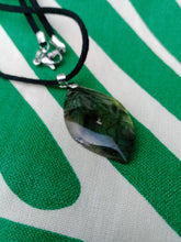 Cargar imagen en el visor de la galería, Colgante Labradorita Mod. 3
