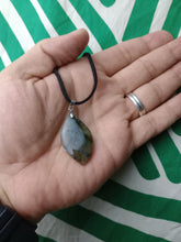 Cargar imagen en el visor de la galería, Colgante Labradorita Mod. 3
