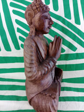 Cargar imagen en el visor de la galería, Buda Gautama Tallado en Madera
