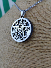 Cargar imagen en el visor de la galería, Colgante Shunguita y Acero Inoxidable Tetragramaton
