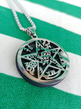 Cargar imagen en el visor de la galería, Colgante Shunguita y Acero Inoxidable Tetragramaton
