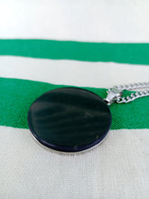 Cargar imagen en el visor de la galería, Colgante Shunguita Arcangel Gabriel Acero
