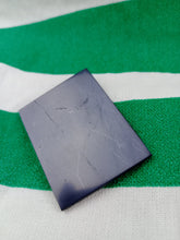 Cargar imagen en el visor de la galería, Shunguita para Movil (Proteccion Radiaciones Electromagneticas)
