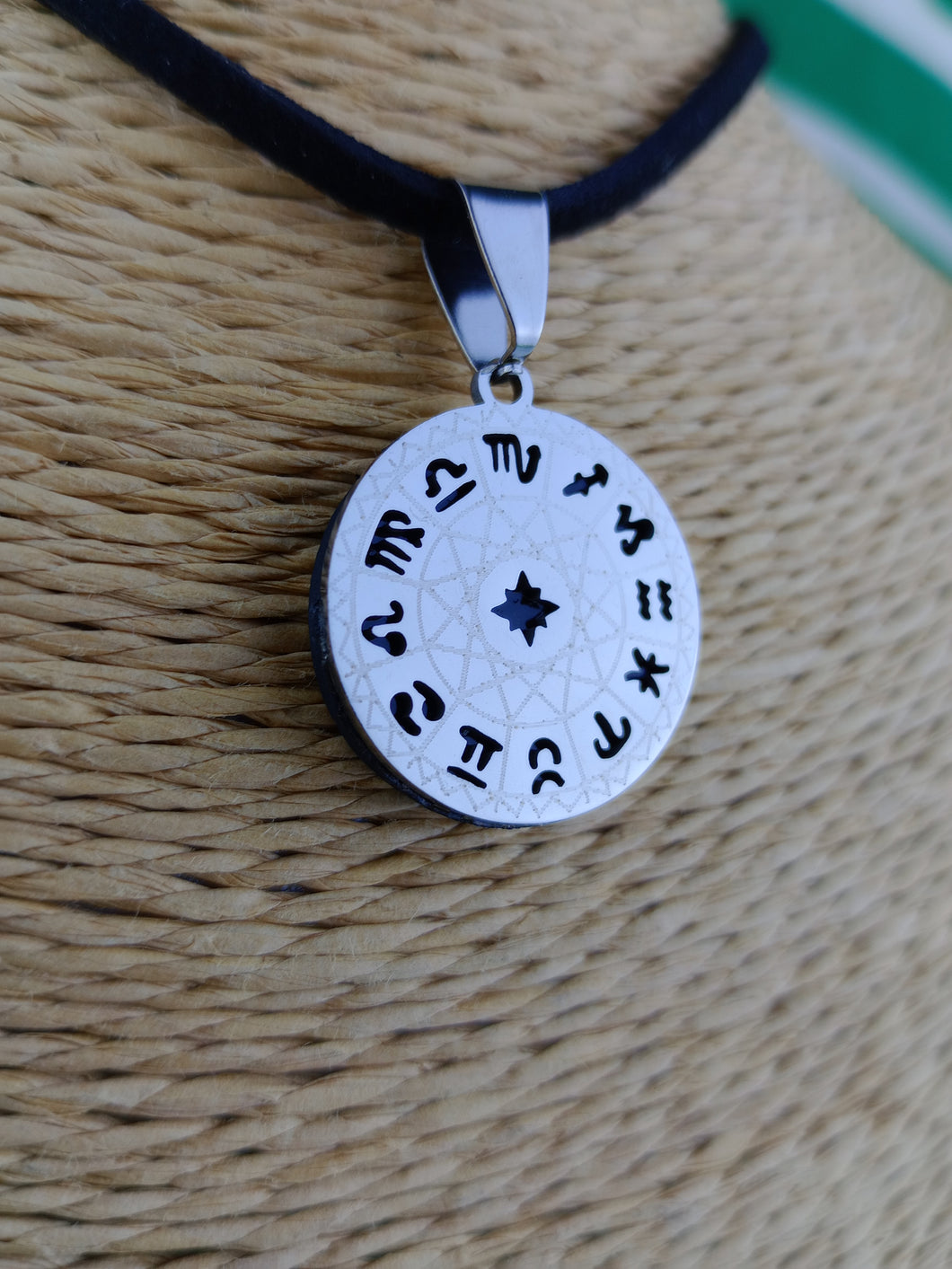 Colgante Shunguita Horoscopo