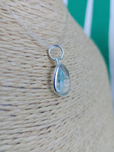 Cargar imagen en el visor de la galería, Colgante Cuarzo Plata Mod. 4
