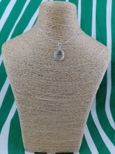 Cargar imagen en el visor de la galería, Colgante Cuarzo Plata Mod. 3
