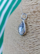 Cargar imagen en el visor de la galería, Colgante Cuarzo Plata Mod. 2
