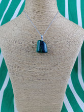 Cargar imagen en el visor de la galería, Colgante Malaquita Mod. 6
