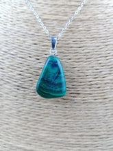 Cargar imagen en el visor de la galería, Colgante Malaquita Mod. 3

