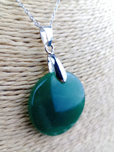 Cargar imagen en el visor de la galería, Colgante Jade Verde Mod. 8
