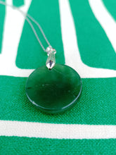 Cargar imagen en el visor de la galería, Colgante Jade Verde Mod. 8

