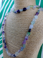 Cargar imagen en el visor de la galería, Collar Fluorita Nuggets Mini 80 cm
