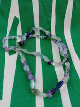 Cargar imagen en el visor de la galería, Collar Fluorita Nuggets Mini 60 cm
