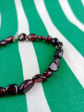 Cargar imagen en el visor de la galería, Pulsera Granate Nuggets Mini
