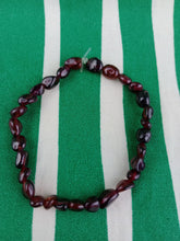 Cargar imagen en el visor de la galería, Pulsera Granate Nuggets Mini
