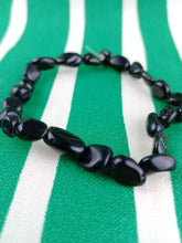 Cargar imagen en el visor de la galería, Pulsera Onix Negro Nuggets Mini
