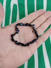 Cargar imagen en el visor de la galería, Pulsera Onix Negro Nuggets Mini
