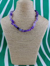Cargar imagen en el visor de la galería, Collar Amatista Nuggets Mini
