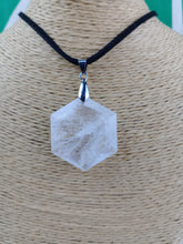 Cargar imagen en el visor de la galería, Colgante Cuarzo Cristal Estrella 6 puntas Mod 1
