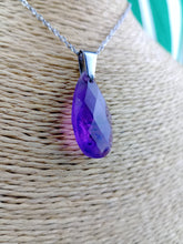 Cargar imagen en el visor de la galería, Colgante Lagrima Amatista Facetado
