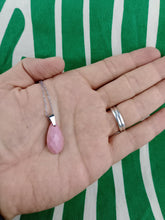Cargar imagen en el visor de la galería, Colgante Lagrima Rodocrosita Facetado
